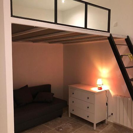 Superbe Appart Rustique Арл Екстериор снимка